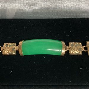 14KT Yellow Gold Green Jade Long Bar Bracelet with Filigree.